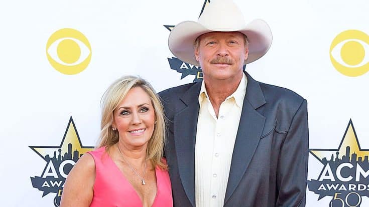 Alan Jackson Celebrates 43 Years Of Marriage With His High School Sweetheart, Denise | Country Music Videos