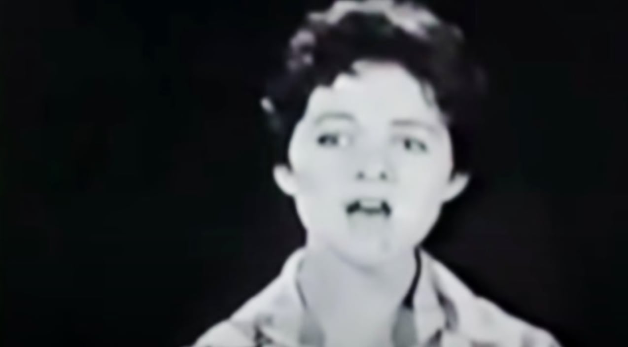 15-Year-Old Brenda Lee Sings Her Song “I’m Sorry” | Country Music Videos