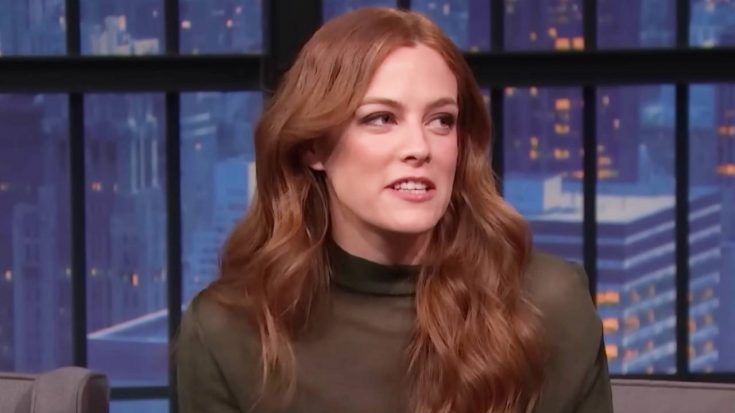 Riley Keough Discusses Life Growing Up As Elvis Presley’s Granddaughter | Country Music Videos