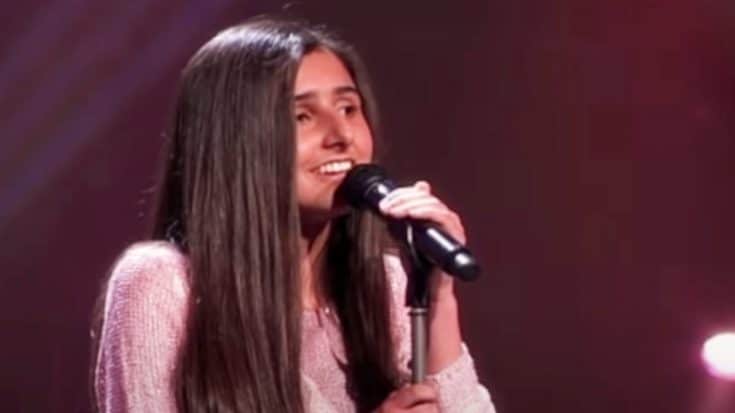 Girl Gets All Chairs To Turn With “I Will Always Love You” Audition On “The Voice Kids” | Country Music Videos