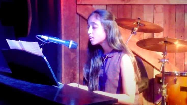 Girl Sings Miranda Lambert’s “Over You” While Playing Piano | Country Music Videos