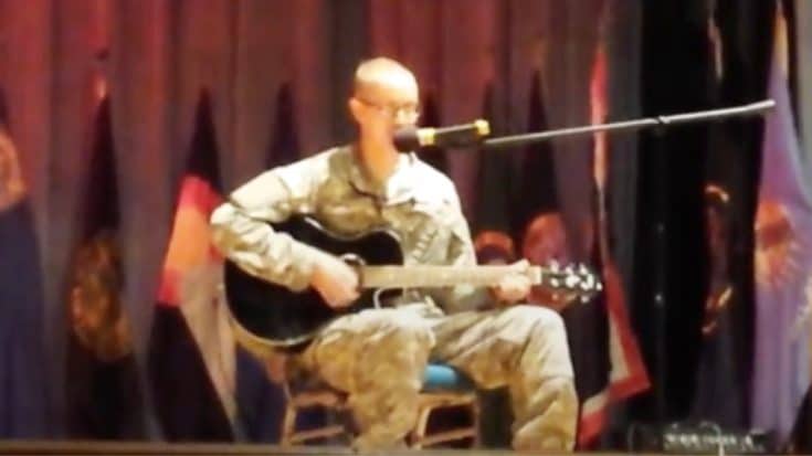 Soldier Brings Crowd To Its Feet With Cover Of Toby Keith’s ‘American Soldier’ | Country Music Videos