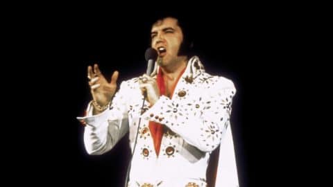 Elvis Honors The Fallen During 1961 Pearl Harbor Concert | Country Rebel