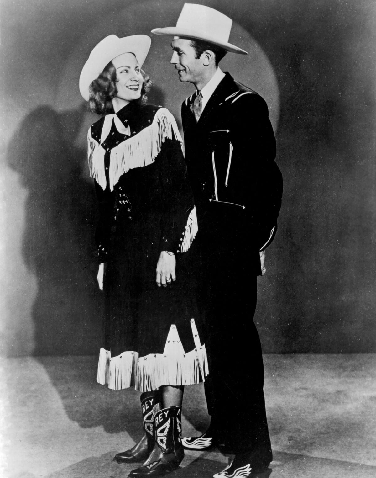 NASHVILLE - CIRCA 1948: Hank Williams and Audrey Williams pose for a portrait circa 1949 in Nashville Tennessee. 