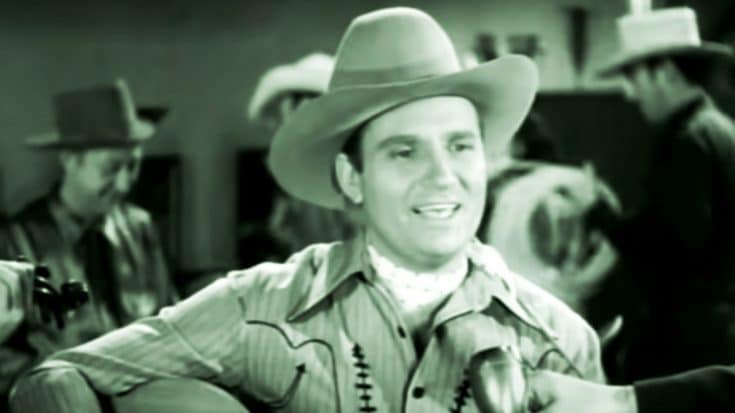 Gene Autry Celebrates Santa’s Arrival On Christmas Eve By Singing “Up On The Housetop” | Country Music Videos