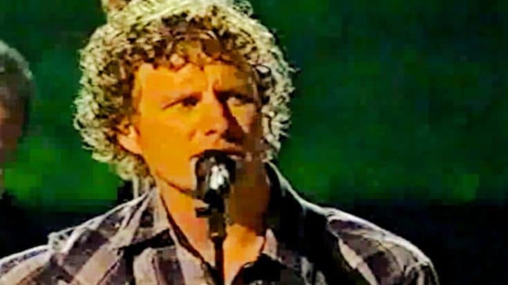 Dierks Bentley Covers George Strait’s “I Cross My Heart” For 2004 CMT Special | Country Music Videos