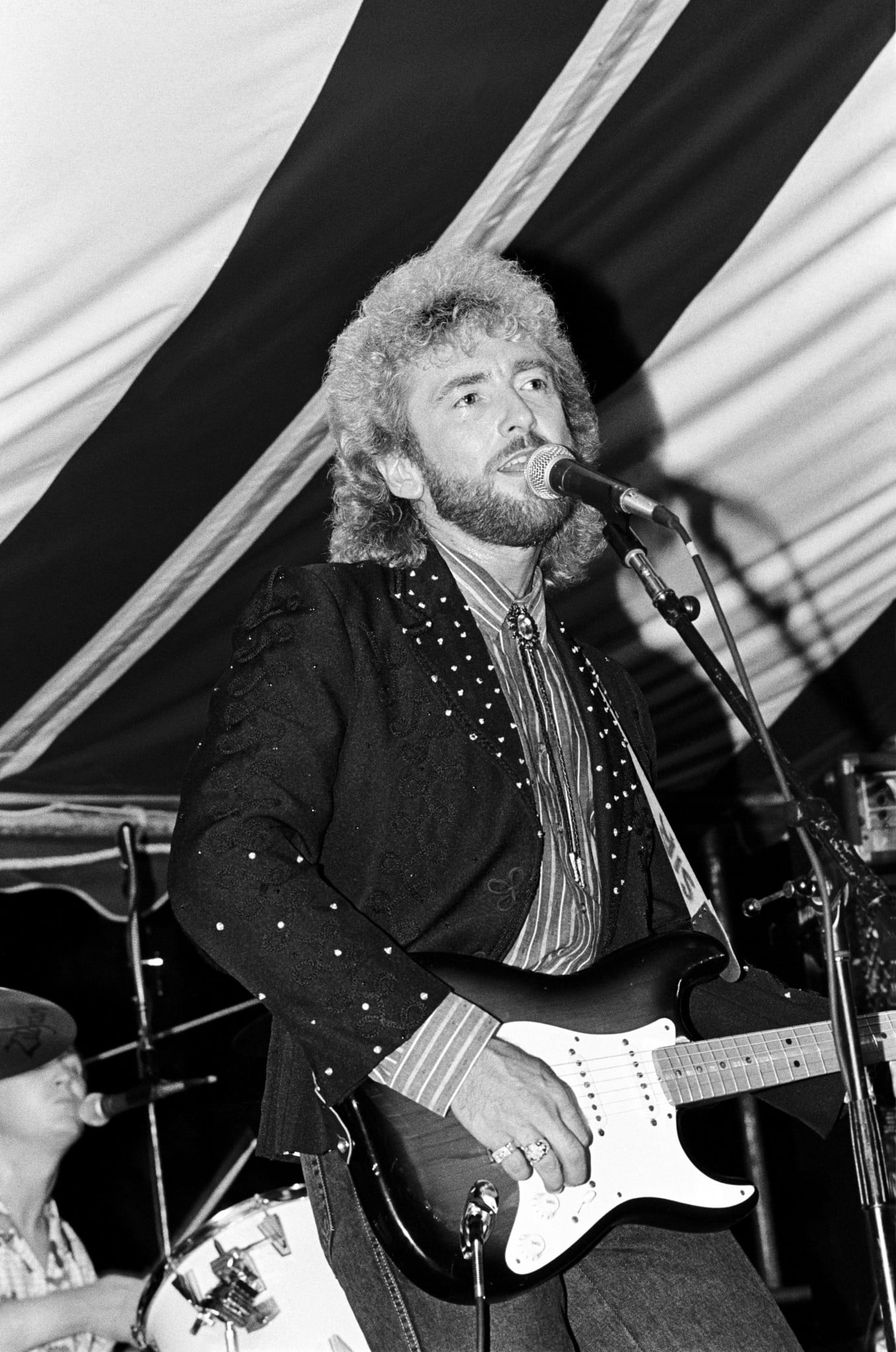 Keith Whitley delivered one of his final performances in the UK. He died just two months later.