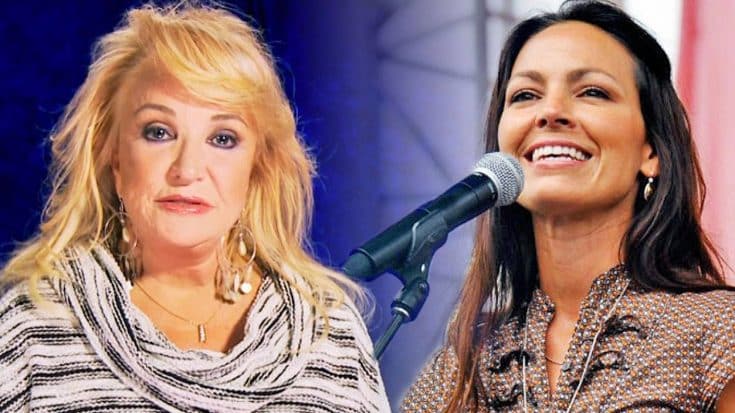 Tanya Tucker Fights Back Tears In Special Message For Joey Feek | Country Music Videos