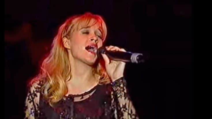 FLASHBACK : 14-Year-Old Carrie Underwood Steals The Show At State Fair | Country Music Videos