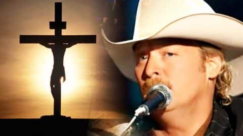 Alan Jackson – The Old Rugged Cross (WATCH) | Country Rebel