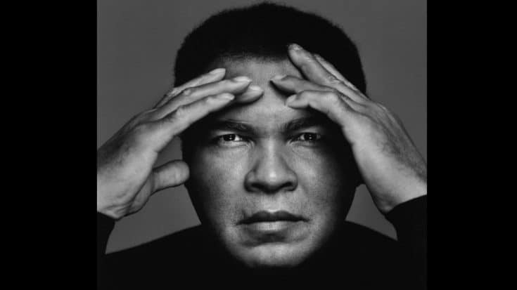Boxing Legend Muhammed Ali Has Died At 74 | Country Music Videos