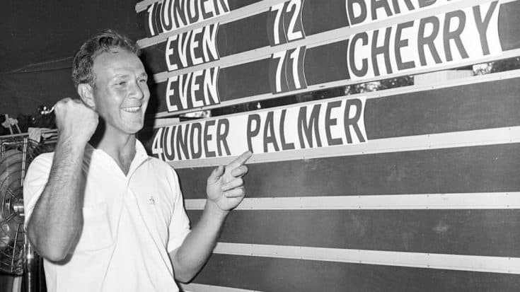 Legendary Golf Pro Arnold Palmer Dies | Country Music Videos