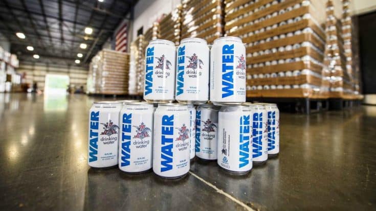 Anheuser-Busch Stops Beer Production To Help Hurricane Victims | Country Music Videos