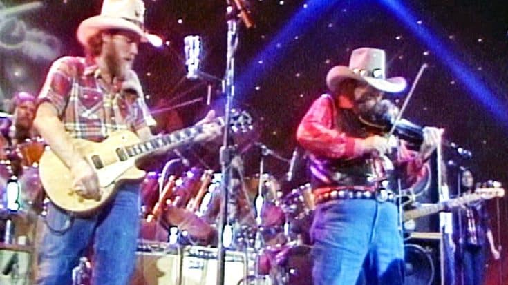 Flashback: Charlie Daniels Performs ‘Devil Went Down To Georgia’ For The First Time | Country Music Videos