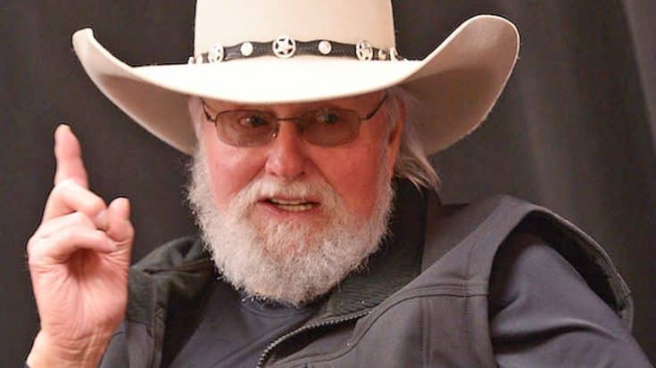 Charlie Daniels Gets Real On Twitter About The Third Republican Presidential Debate | Country Music Videos