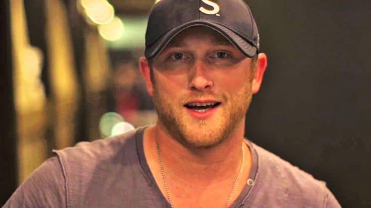 Cole Swindell Supports Fans Who’ve Lost A Loved One In A Unique Way | Country Music Videos