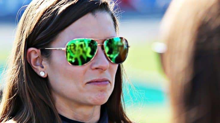 Danica Patrick Hits Dale Jr. With Powerful Final Message | Country Music Videos