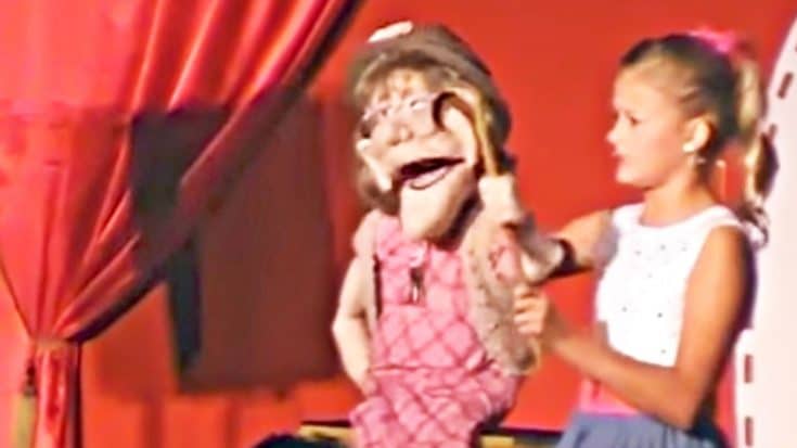 Ventriloquist Darci Lynne Farmer Performs With Puppet Edna Before Winning ‘AGT’ | Country Music Videos