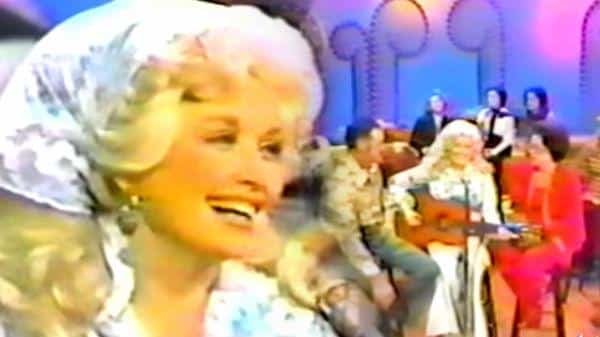 Dolly Parton - In The Pines on The Dolly Show With Her ...