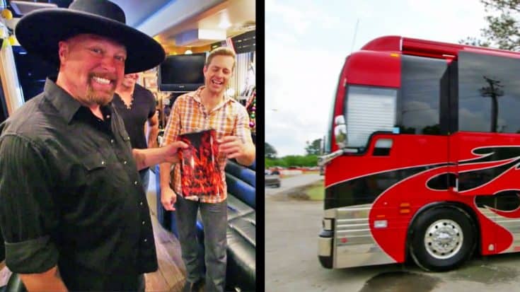 Hear The Comical Reason Eddie’s Name Is Written On The Floor Of His Bus | Country Music Videos