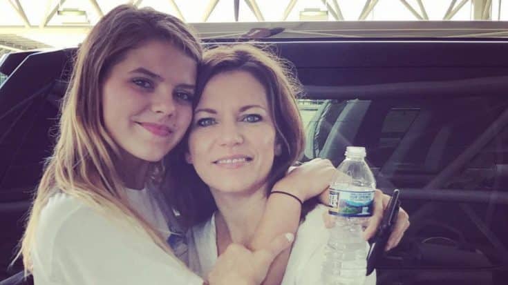 Martina McBride Says Tearful Goodbye To Daughter | Country Music Videos