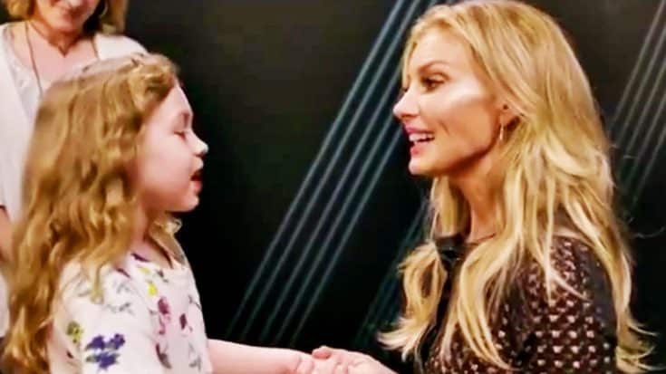 Faith Hill Brought A Little Girl Backstage, But When They Started Singing? Hearts Melted! | Country Music Videos