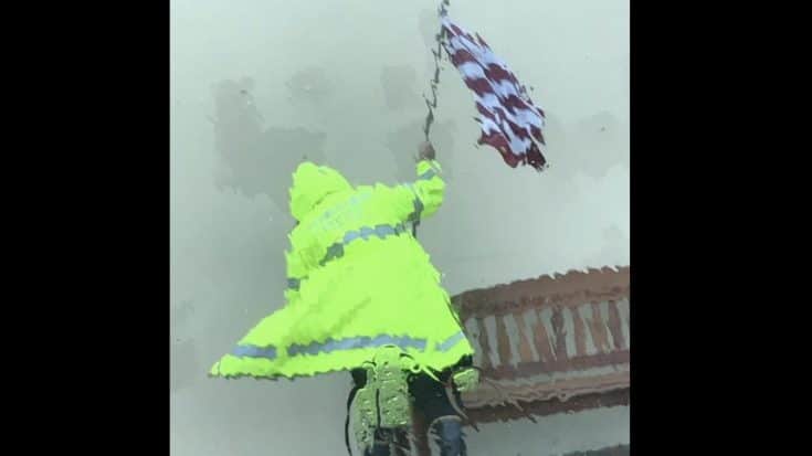 Police Officer Battles Hurricane To Rescue American Flag | Country Music Videos
