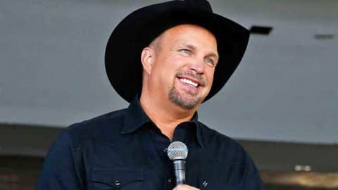 garth brooks sevens clothing