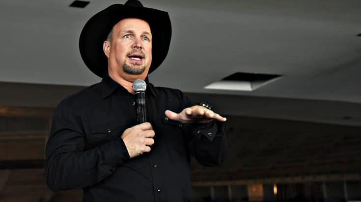 Garth Brooks Reveals His Opinion Of Miranda Lambert | Country Music Videos