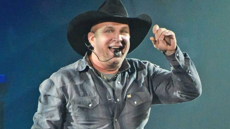 Garth Brooks Continues To Break Records, Adds More Tour Dates | Country Music Videos