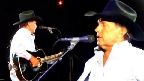 George Strait – That’s What Breaking Hearts Do (LIVE San Antonio) | Country Music Videos