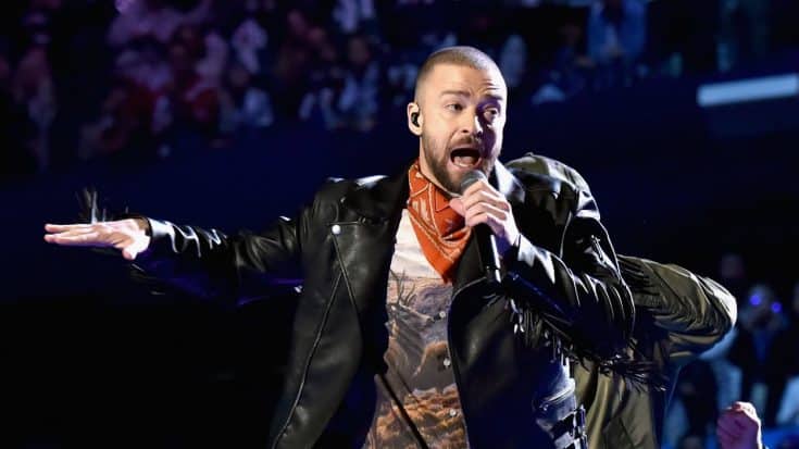 Super Bowl Roars After Justin Timberlake’s Long Awaited Half-Time Return | Country Music Videos