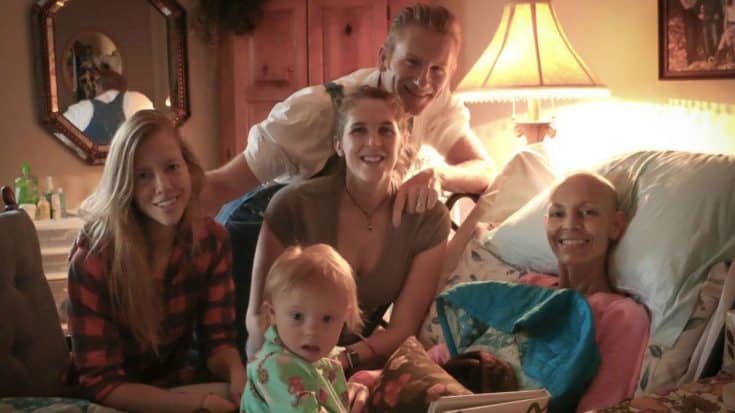 Fans Asked To Send Joey+Rory Letters Of Love | Country Music Videos