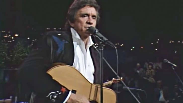 Johnny Cash Delivers 1970 Hit “Ghost Riders In The Sky” | Country Music Videos