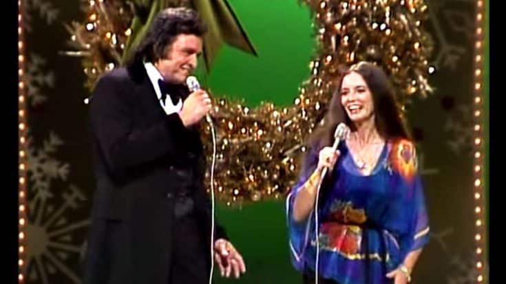 Johnny & June Sing “I Heard The Bells On Christmas Day” During 1982 TV Special | Country Music Videos