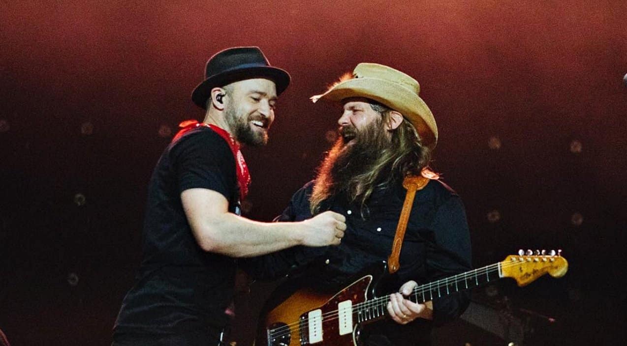 2 Years After CMA Collaboration, Chris Stapleton & Justin Timberlake Reunite For ‘Tennessee Whiskey’ Duet | Country Music Videos