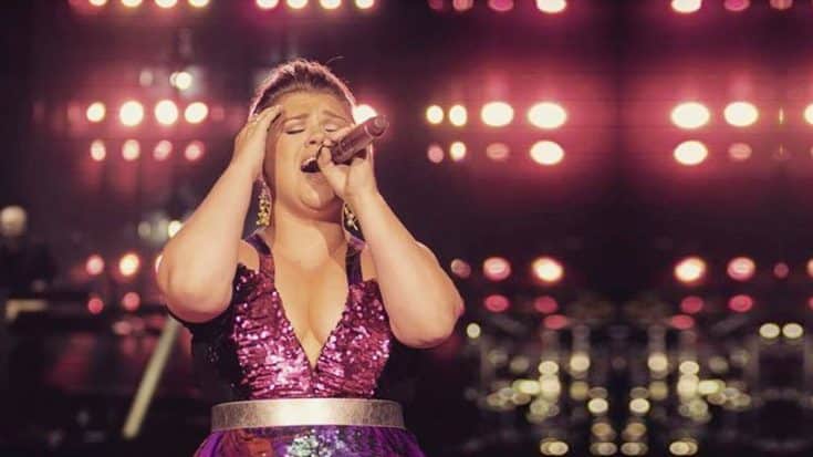 Kelly Clarkson Dazzles Through Iconic Song Covered By Legends | Country Music Videos