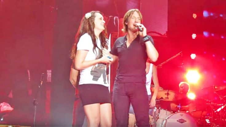 Keith Urban Brings Nervous Teen On Stage For Epic Sing-Off | Country Music Videos