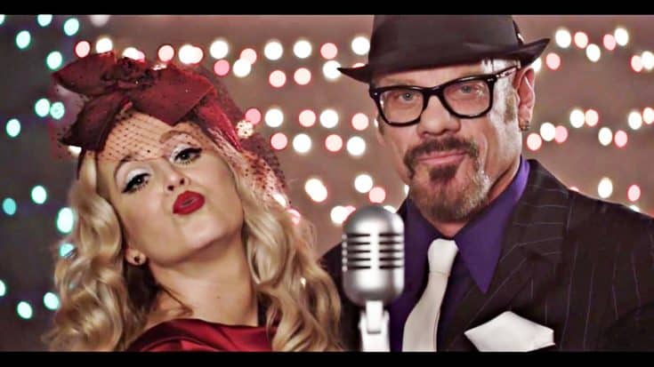 Kellie Pickler Gets On ‘The Naughty List’ With Phil Vassar In Christmas Song | Country Music Videos