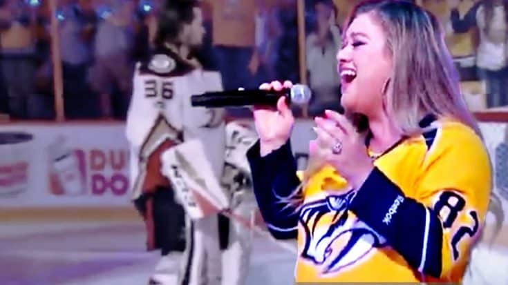 Kelly Clarkson Lights Up Nashville Playoffs With “The Star Spangled Banner” | Country Music Videos