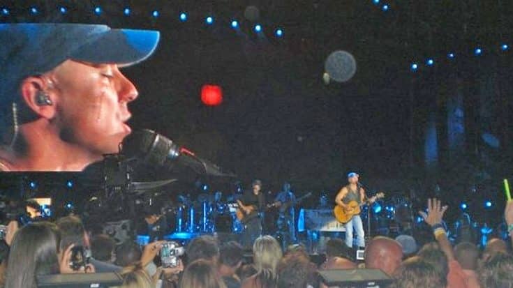 Kenny Chesney Cries During 2009 Performance Of ‘Better As A Memory’ | Country Music Videos