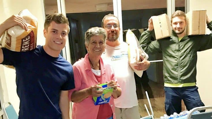 Country Singer Helps Bring Much Needed Relief To Hurricane Ravaged Puerto Rico | Country Music Videos