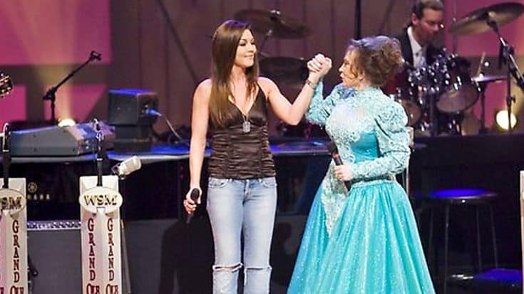 Loretta Recruits Gretchen Wilson For Earth-Shaking Opry Surprise | Country Music Videos