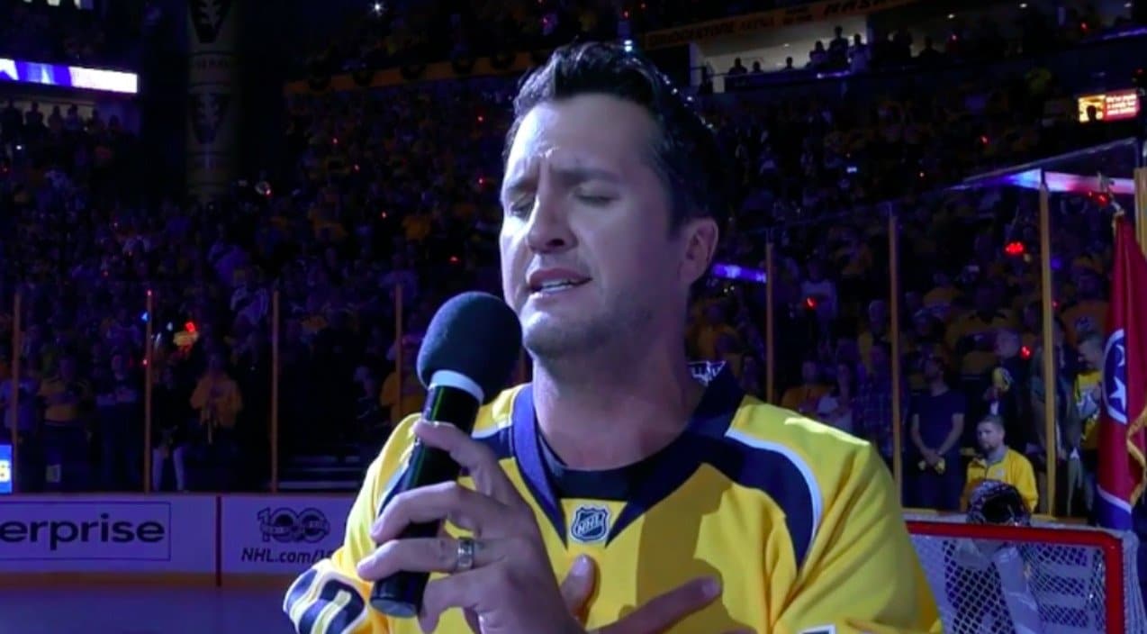 Luke Bryan Delivers Stunning Surprise Performance Of National Anthem At NHL Playoff Game | Country Music Videos