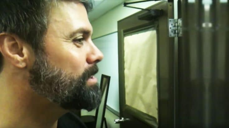 Troy Tells Eddie He’s Going To Shave His Beard…But When He Turns Around?? IN TEARS!! | Country Music Videos