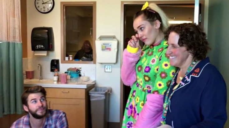 Miley Cyrus Brought To Tears By 8-Year Old Fan | Country Music Videos