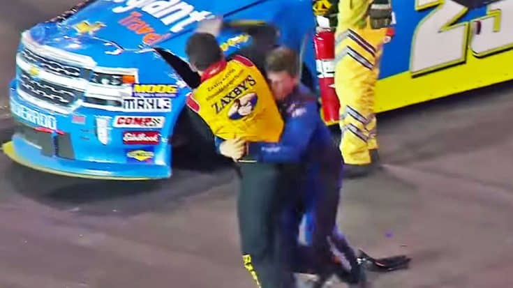 Crash Puts NASCAR Drivers In ‘Brutal’ Fist Fight | Country Music Videos