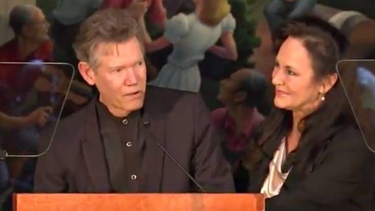 Randy Travis Makes Rare Public Appearance To Accept Hall Of Fame Honor | Country Music Videos