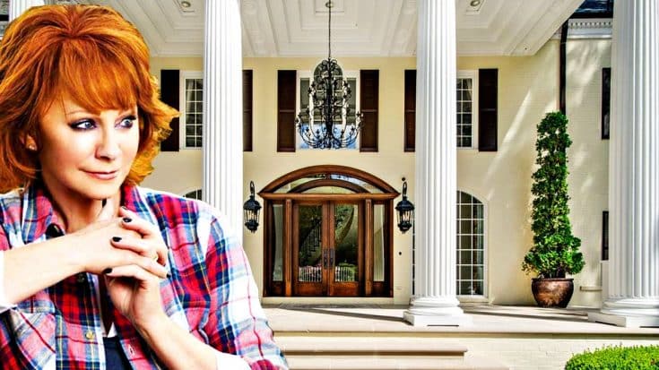 New Buyer Wants To Turn Reba’s Beloved Old Home Into Something Very Different | Country Music Videos