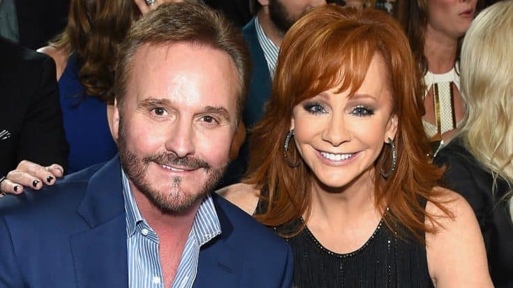Reba McEntire’s Ex-Husband Has A New Girlfriend | Country Music Videos